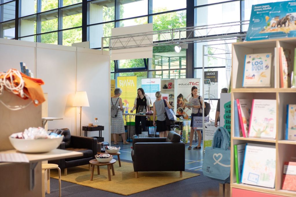 Messestand Master an der magistra Bildungsmesse am Sommercampus